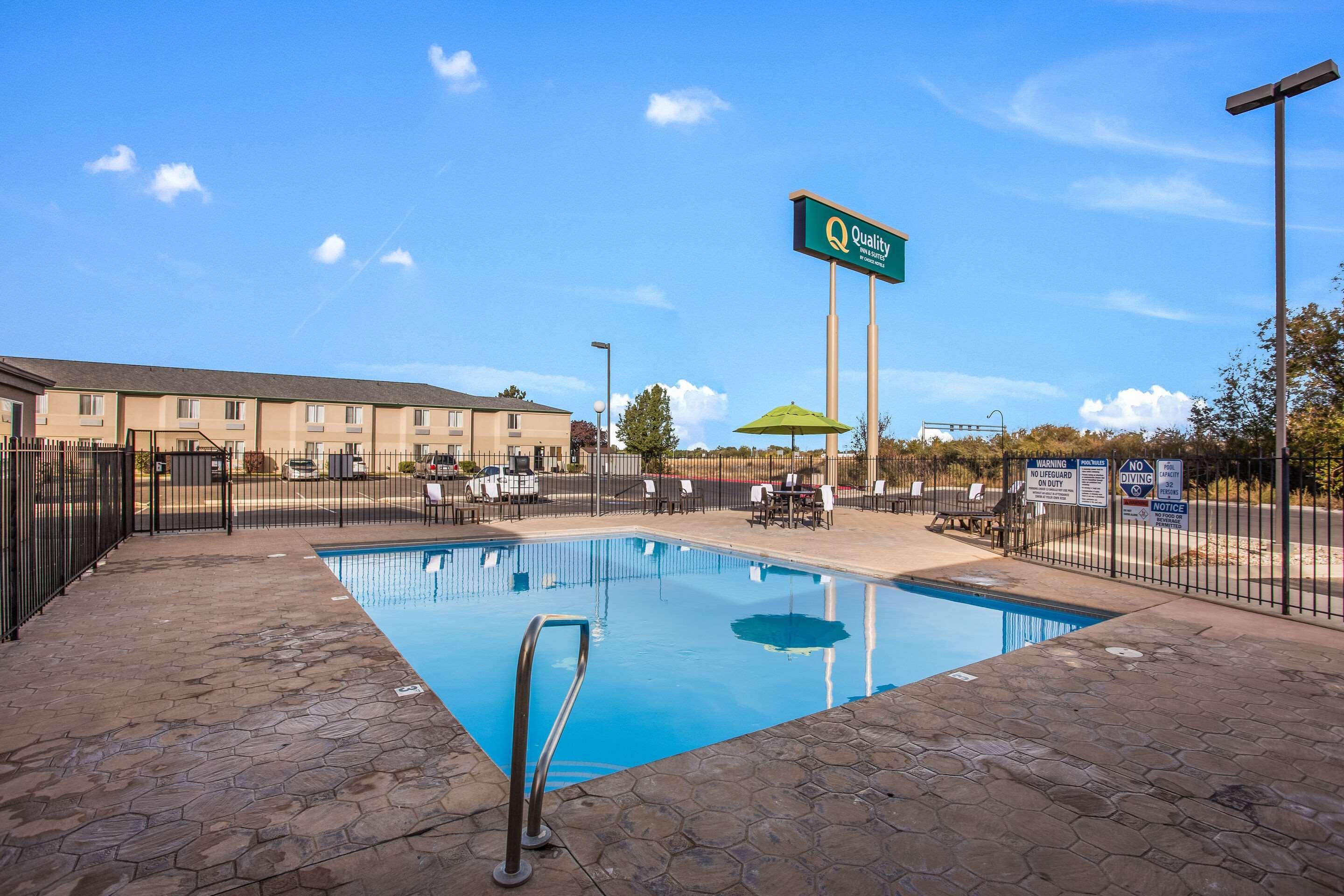 Quality Inn & Suites Meridian - West Boise Exterior foto